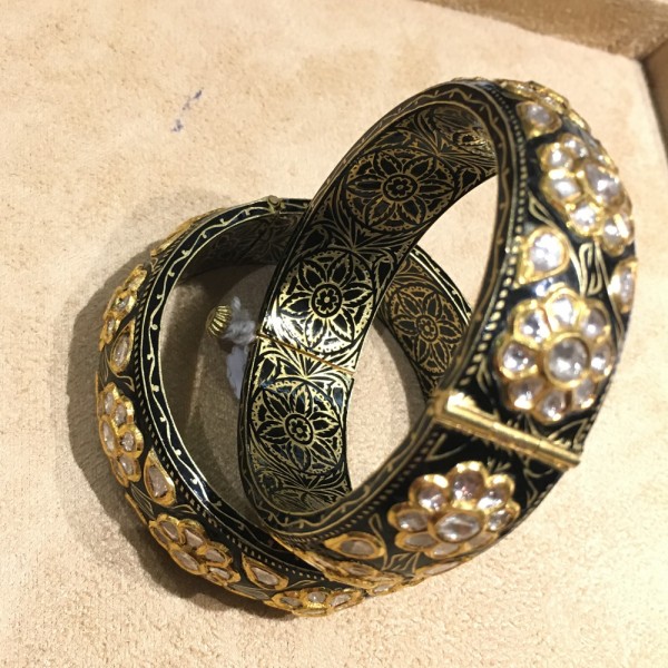  Gold Bangle